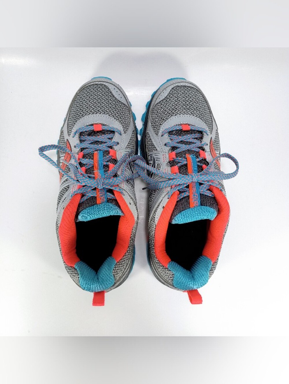 Saucony Excursion TR10 Womens 7 Wide Fit Gray Running Shoes Sneakers - Picture 8 of 10